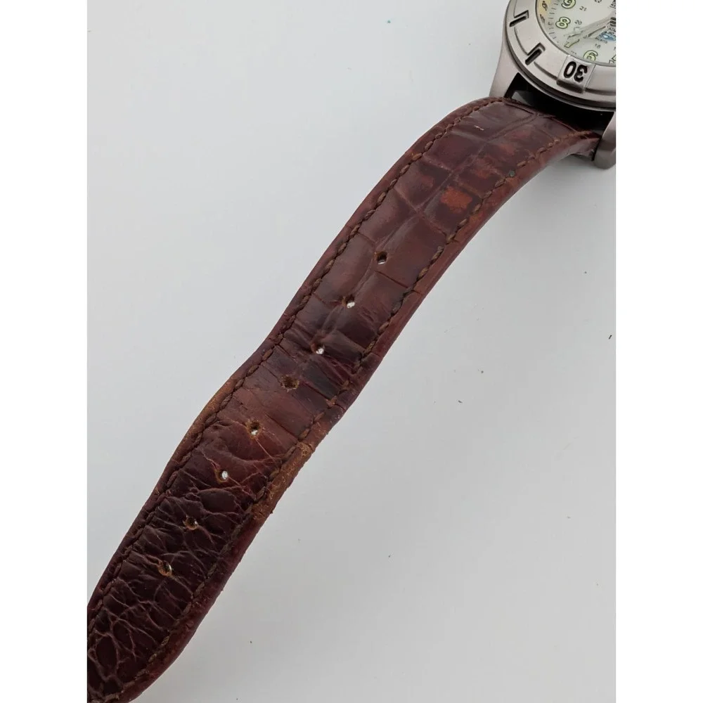 Dakota Moon‎ Glow Stingray Women's Watch 29mm Case Leather Band- New Battery
